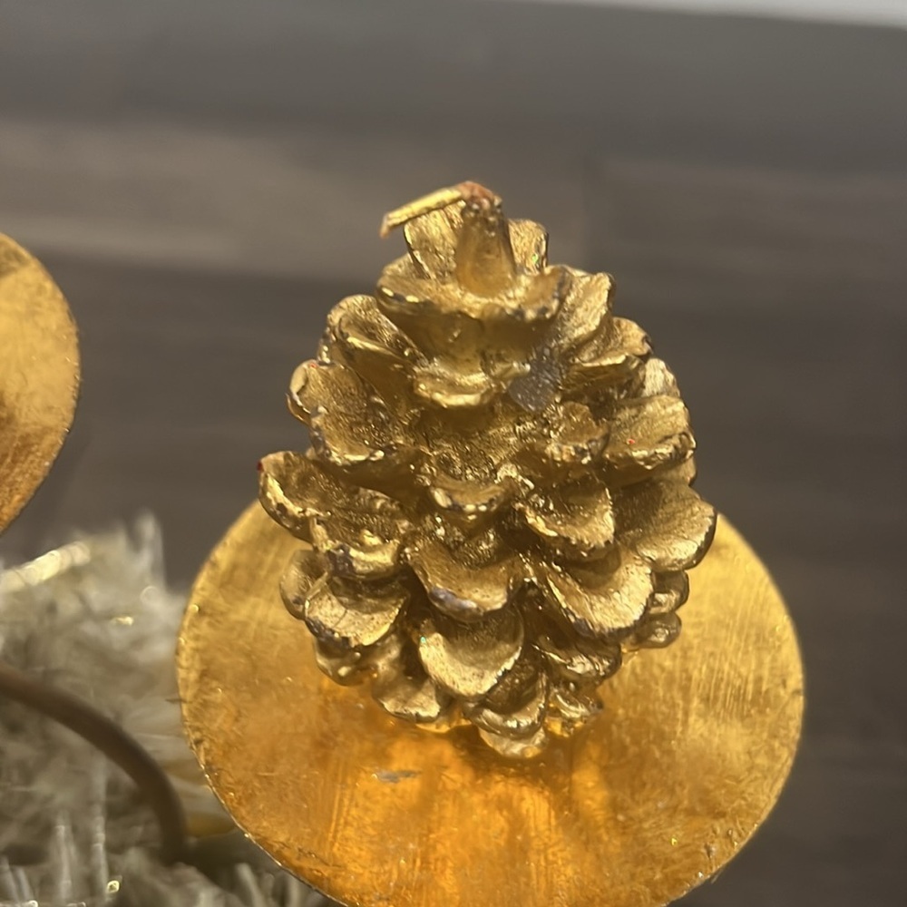 Gold Holiday three tier candle holder with glitter and ribbon - Picture 7 of 10